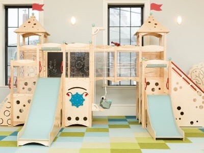 Дитячі ігрові комплекси для приміщень