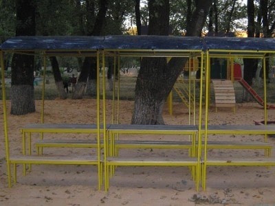 Тіньові навіси й альтанки