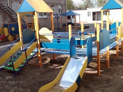 Дитячі майданчики для дітей з обмеженими можливостями